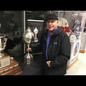 Meet your Posher, Wayne